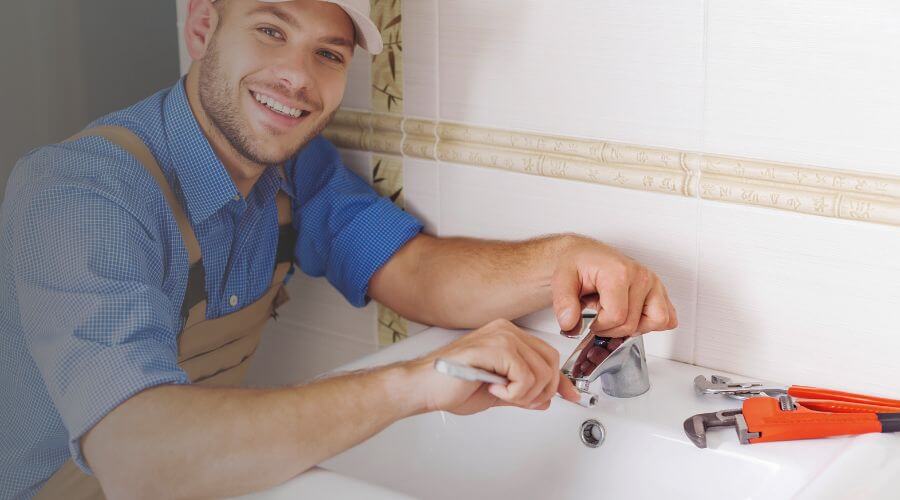 Professional Leak Detection Services services in Kinross, MI